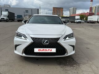 2020 Lexus ES 250 VII, белый, 4100000 рублей, вид 1