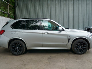 2015 BMW X5 40d III (F15), серый, 4600000 рублей, вид 4