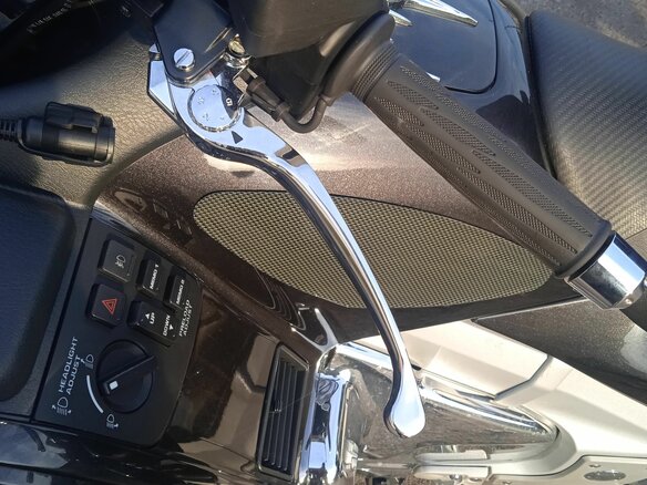 2010 Honda GL 1800 Gold Wing, чёрный, 1500000 рублей - вид 10