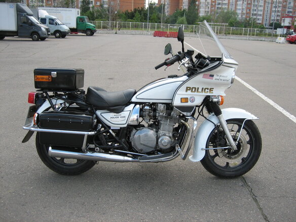 1998 Kawasaki KZ 1000, белый, 1200000 рублей - вид 2