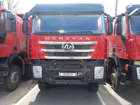 2023 IVECO-Hongyan 8x4 (CQ3406), красный, 3699000 рублей, вид 1