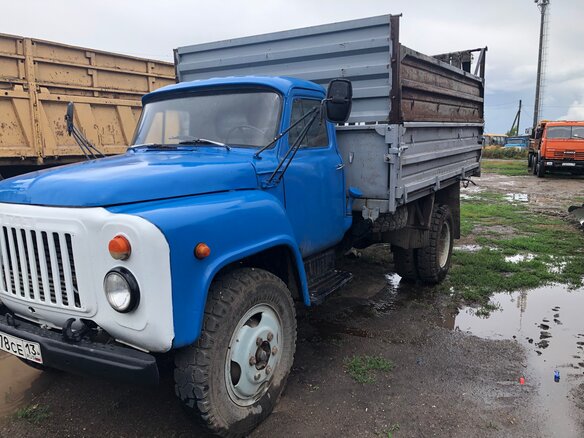 1990 ГАЗ 53, синий, 405000 рублей - вид 4
