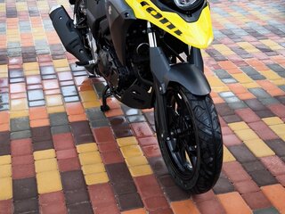 Suzuki V-Strom DL 250