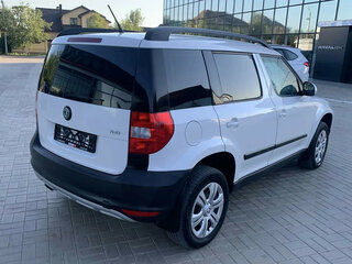 2011 Skoda Yeti I, белый, 719900 рублей, вид 3