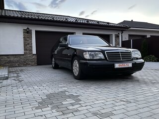 1998 Mercedes-Benz S-Класс 300 III (W140) Рестайлинг, чёрный, 4000000 рублей, вид 2