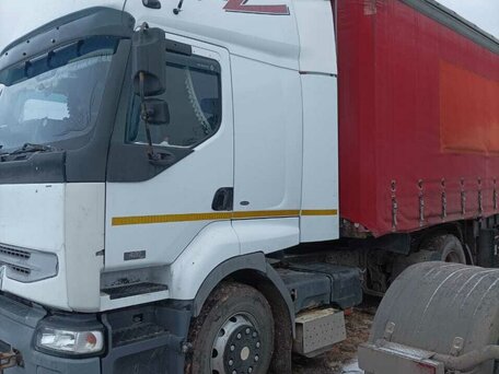 2004 Renault Premium, белый, 1400000 рублей, вид 4