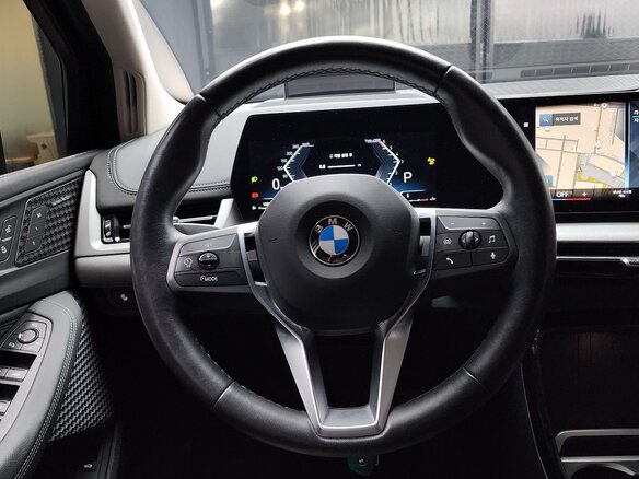 2022 BMW 2 серии Active Tourer 218d U06, чёрный, 2790000 рублей - вид 10