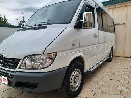 2004 Mercedes-Benz Sprinter Classic, белый, 2190000 рублей, вид 3