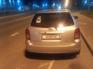2008 Toyota Corolla Fielder X (E140, E150) Рестайлинг, серебристый, 780000 рублей, вид 3