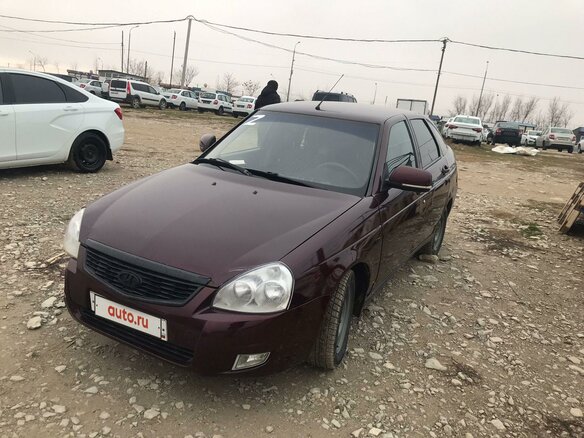 2010 Lada (ВАЗ) Priora I, красный, 255000 рублей