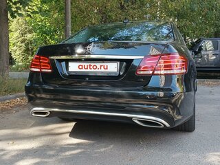 2015 Mercedes-Benz E-Класс 200 IV (W212, S212, C207) Рестайлинг, чёрный, 2750000 рублей, вид 2