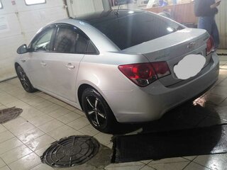 2009 Chevrolet Cruze I, серебристый, 520000 рублей, вид 3