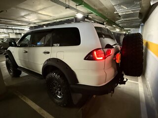2013 Mitsubishi Pajero Sport II Рестайлинг, белый, 2200000 рублей, вид 4