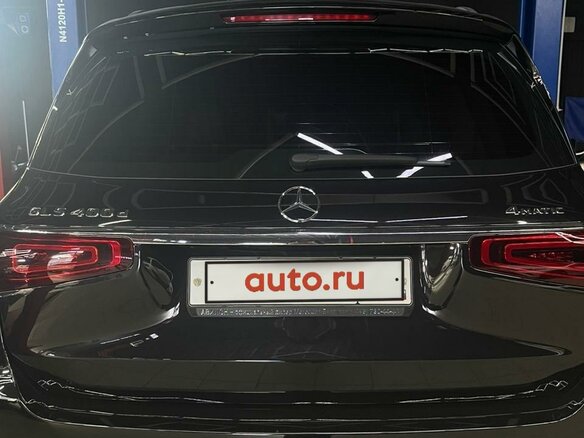 2021 Mercedes-Benz GLS 400 d II (X167), чёрный, 11500000 рублей - вид 3