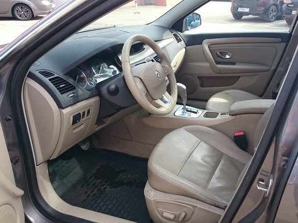 2008 Renault Laguna III, серый - вид 4