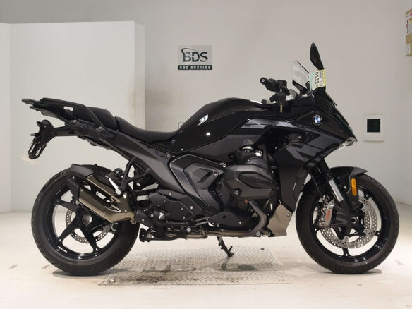 2025 BMW R 1300 RS, чёрный, 1950000 рублей - вид 1