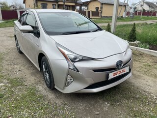 2016 Toyota Prius IV (XW50), серый, 1840000 рублей, вид 2