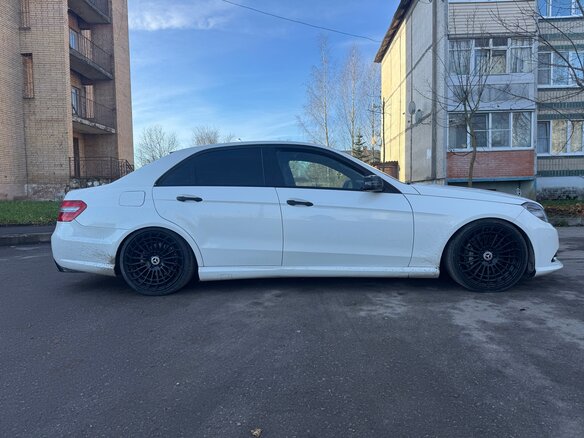 2012 Mercedes-Benz E-Класс 350 IV (W212, S212, C207), белый, 2000000 рублей - вид 5