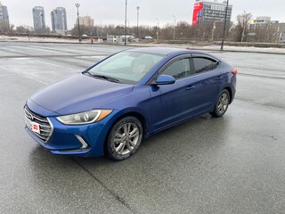 2017 Hyundai Elantra VI (AD), синий, 1345000 рублей, вид 1