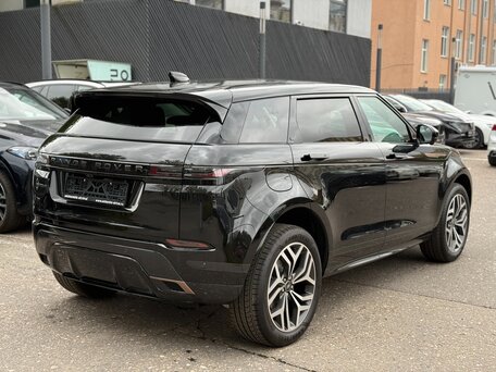 2025 Land Rover Range Rover Evoque P250 MHEV Long II Рестайлинг, зелёный, 5340000 рублей, вид 4