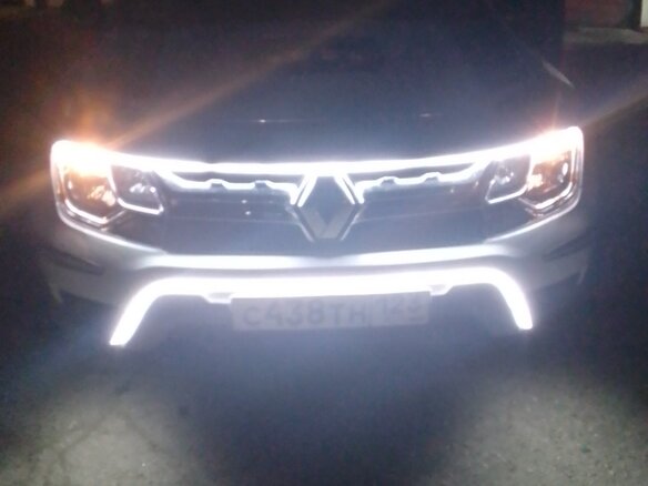 2017 Renault Duster I Рестайлинг, белый, 1700000 рублей - вид 5