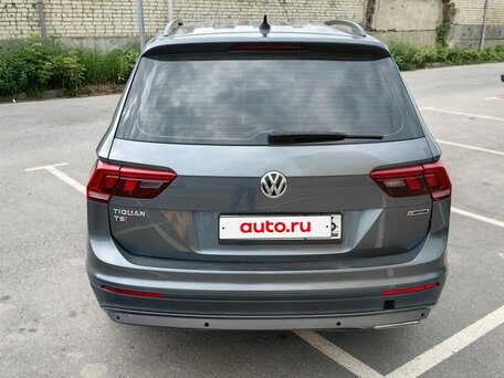 2019 Volkswagen Tiguan Allspace II, серый, 2390000 рублей, вид 5