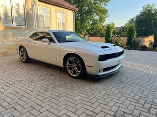 2020 Dodge Challenger R__T III Рестайлинг 2, белый, 3990000 рублей, вид 2