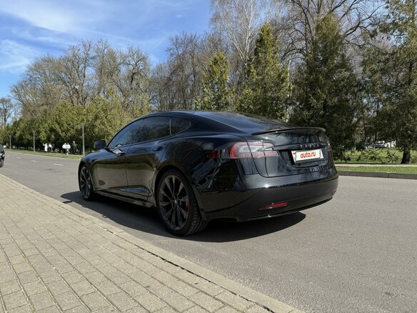 2018 Tesla Model S P100D I Рестайлинг, чёрный, 2801859 рублей - вид 9