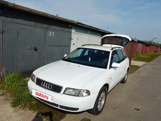 1998 Audi A4 I (B5), белый, 330000 рублей, вид 2
