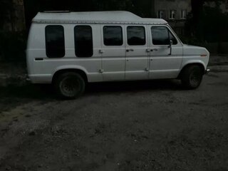 1989 Ford Econoline III, белый, 450000 рублей, вид 3