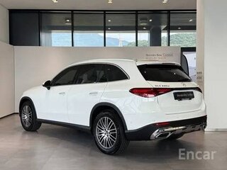2026 Mercedes-Benz GLC 220 d II (X254), белый, 8200000 рублей, вид 3