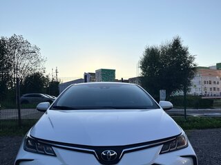 2022 Toyota Corolla Sporty XII (E210) Рестайлинг, белый, 1850000 рублей, вид 1