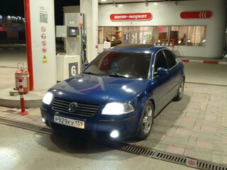2003 Volkswagen Passat B5 Рестайлинг, синий, 350000 рублей, вид 1