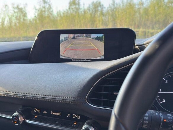 2021 Mazda 3 IV (BP), серый, 1950000 рублей - вид 16
