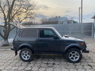 2017 Lada (ВАЗ) 2121 (4x4) I Рестайлинг, серебристый, 635000 рублей, вид 4