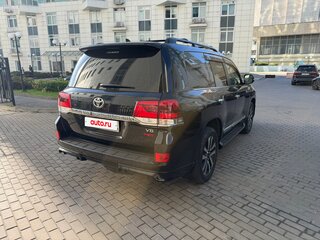 2019 Toyota Land Cruiser 200 Series Рестайлинг 2, чёрный, 8500000 рублей, вид 5