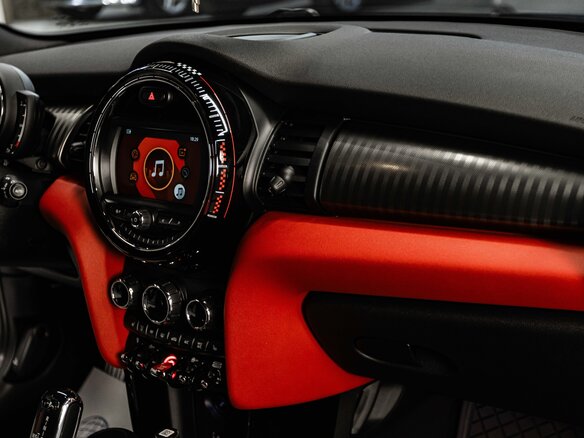 2019 Mini Hatch JCW III (F55/F56) Рестайлинг, зелёный, 2500000 рублей - вид 27