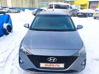 2020 Hyundai Solaris II Рестайлинг, серый, 1300000 рублей, вид 3