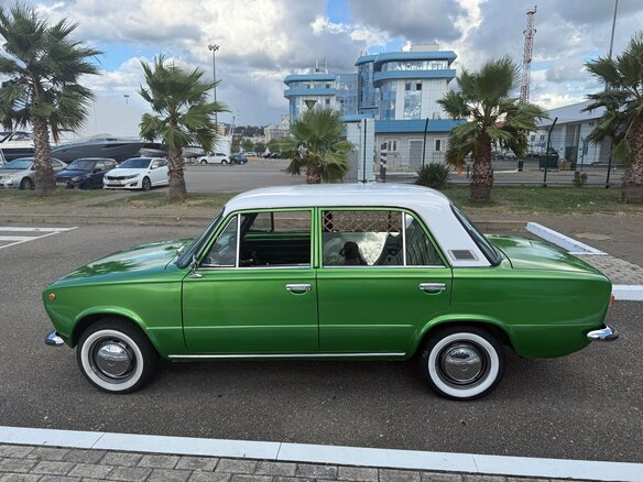 1984 Lada (ВАЗ) 21011, зелёный, 750000 рублей - вид 5