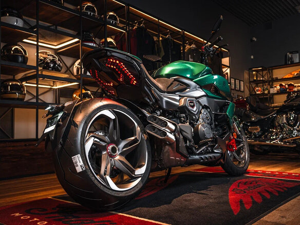 2024 Ducati Diavel V4, зелёный, 6990000 рублей - вид 6