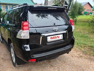 2013 Toyota Land Cruiser Prado 150 Series, чёрный, 3500000 рублей, вид 3