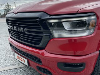 2022 Ram 1500 Crew Cab V, красный, 7550000 рублей, вид 5