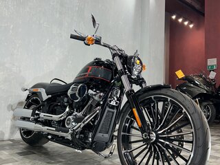 2024 Harley-Davidson Breakout, чёрный, 2345000 рублей, вид 4