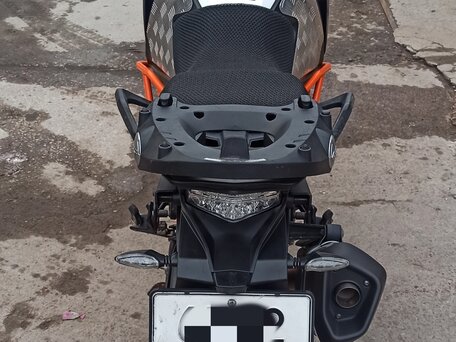 2013 KTM 1190 Adventure R, чёрный, 900000 рублей, вид 4