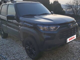 2023 Lada (ВАЗ) Niva Travel I, чёрный, 1150000 рублей, вид 2