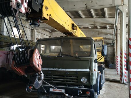 1996 Галичанин КС-45719, зелёный, 1500000 рублей, вид 1