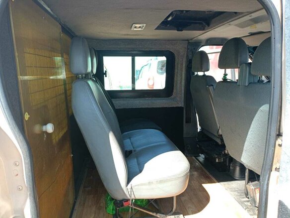 2010 Ford Transit, бежевый, 600000 рублей - вид 8