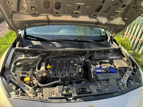 2010 Renault Fluence I, бежевый, 600000 рублей - вид 8