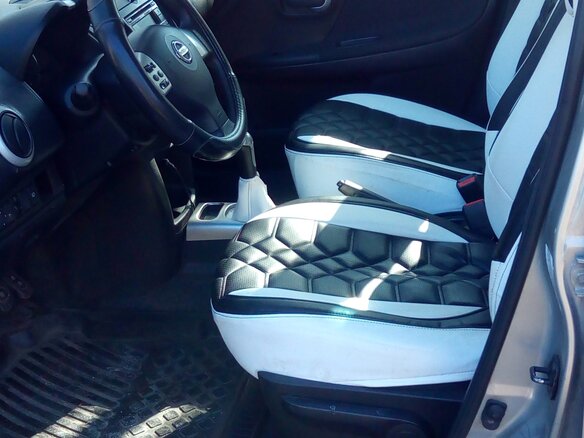 2012 Nissan Note I Рестайлинг, серебристый, 850000 рублей - вид 7