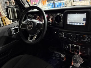 2021 Jeep Wrangler IV (JL), чёрный, 4800000 рублей, вид 5